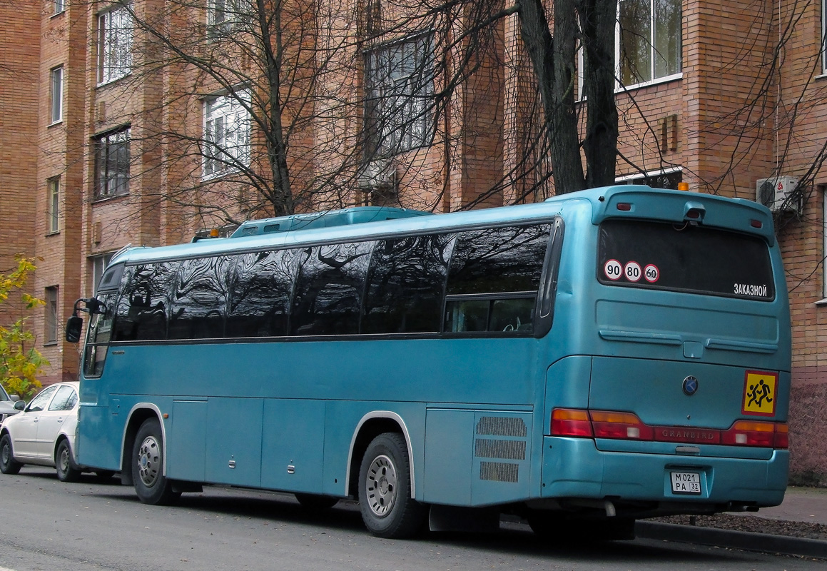 Брянская область, Kia KM948 Granbird Greenfield № М 021 РА 32