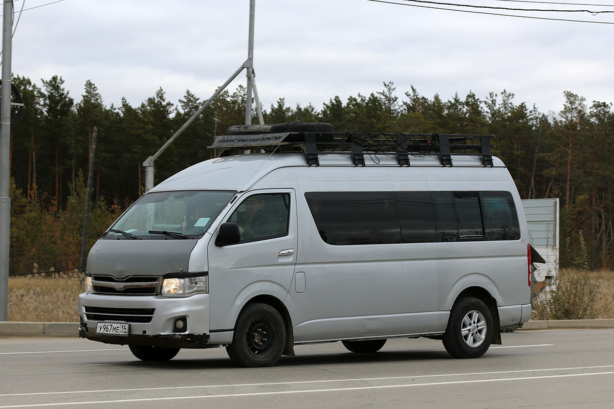Саха (Якутия), Toyota HiAce TRH223L № У 967 МЕ 14