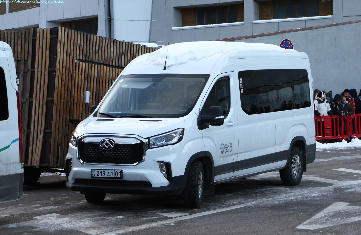 Алматы, SAIC Maxus EV90 № 219 AJ 01