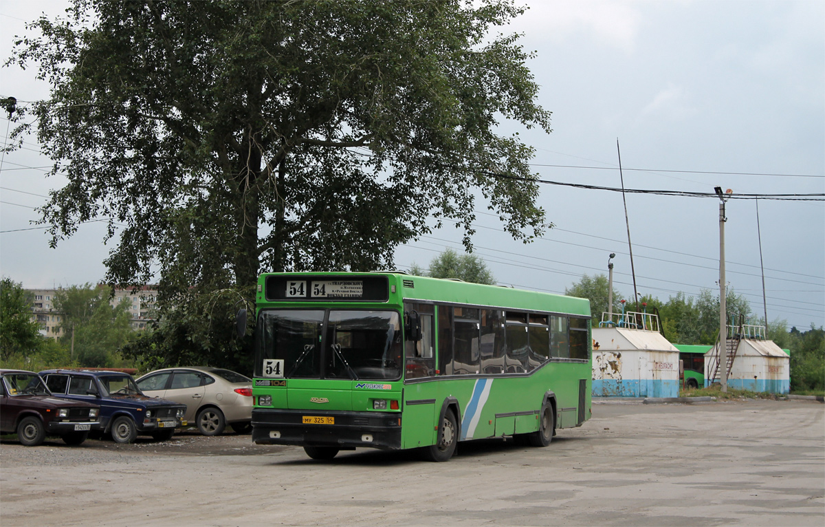 Новосибирская область, МАЗ-104.021 № 4133