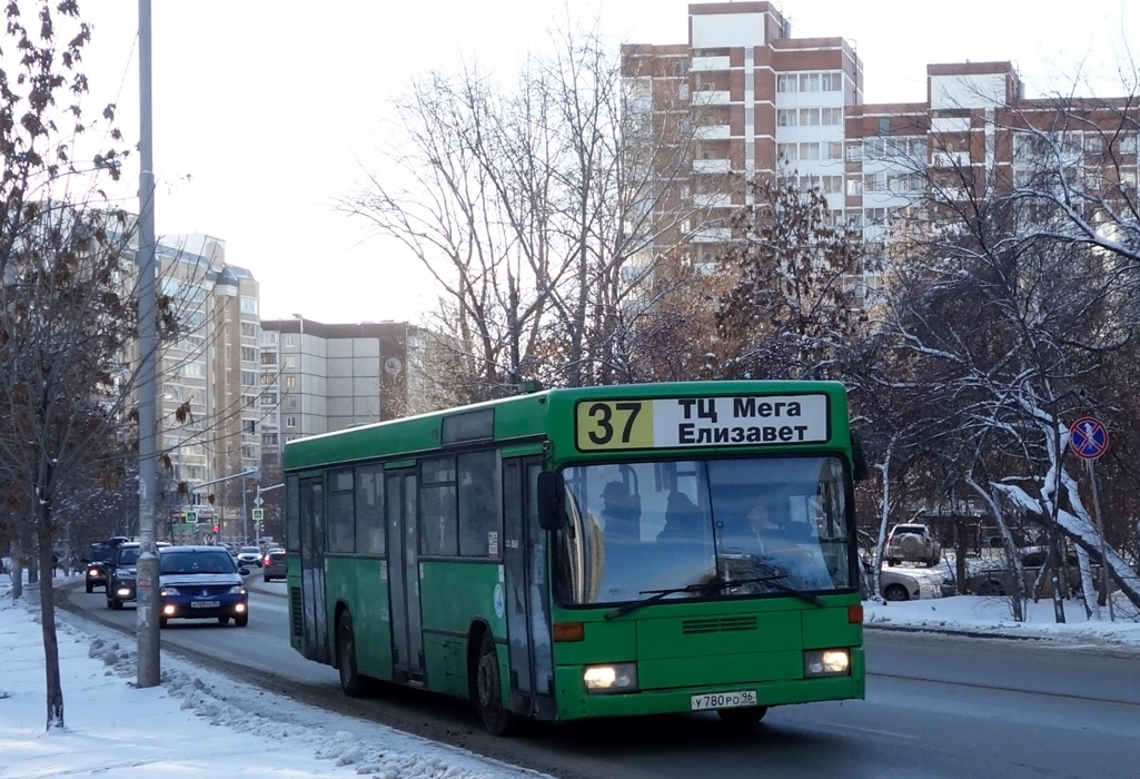 Sverdlovsk region, Mercedes-Benz O405N # У 780 РО 96
