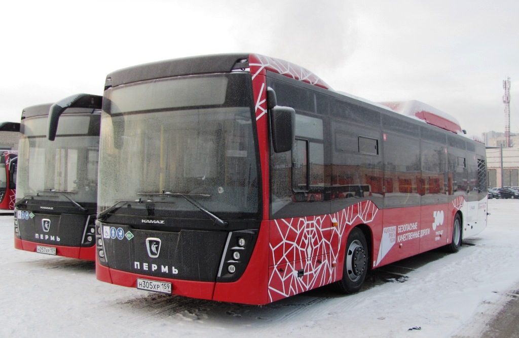 Пермский край, НефАЗ-5299-40-57 (CNG) № Н 305 ХР 159