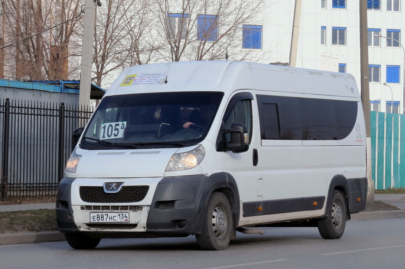 Волгоградская область, IRITO Boxer L4H2 (X9X) № Е 887 НС 134