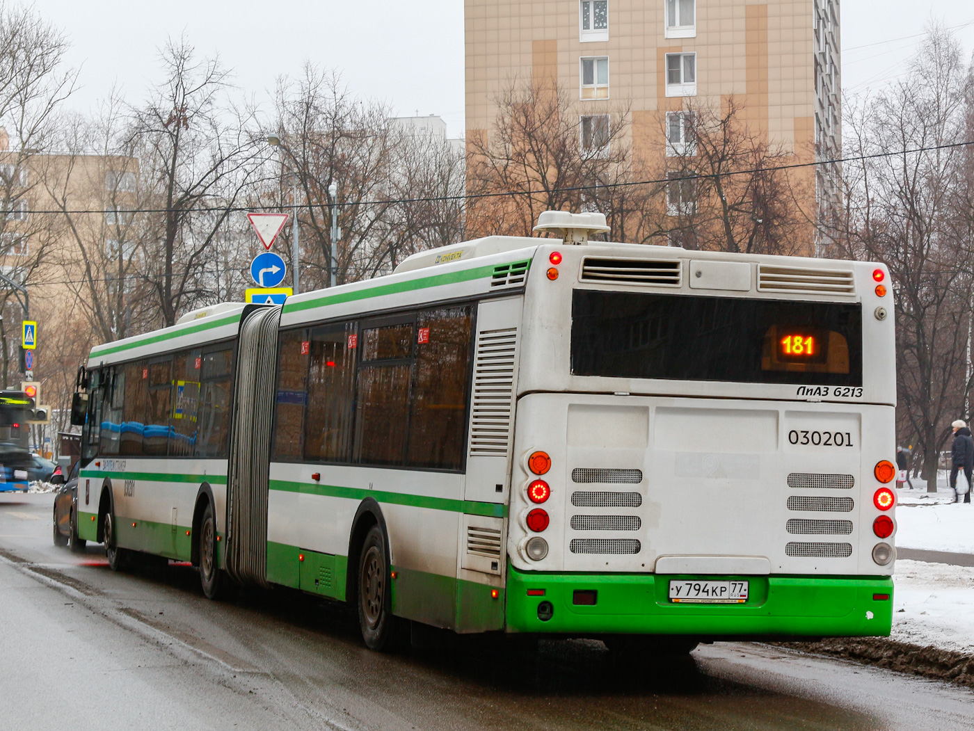 Москва, ЛиАЗ-6213.22-01 № 030201