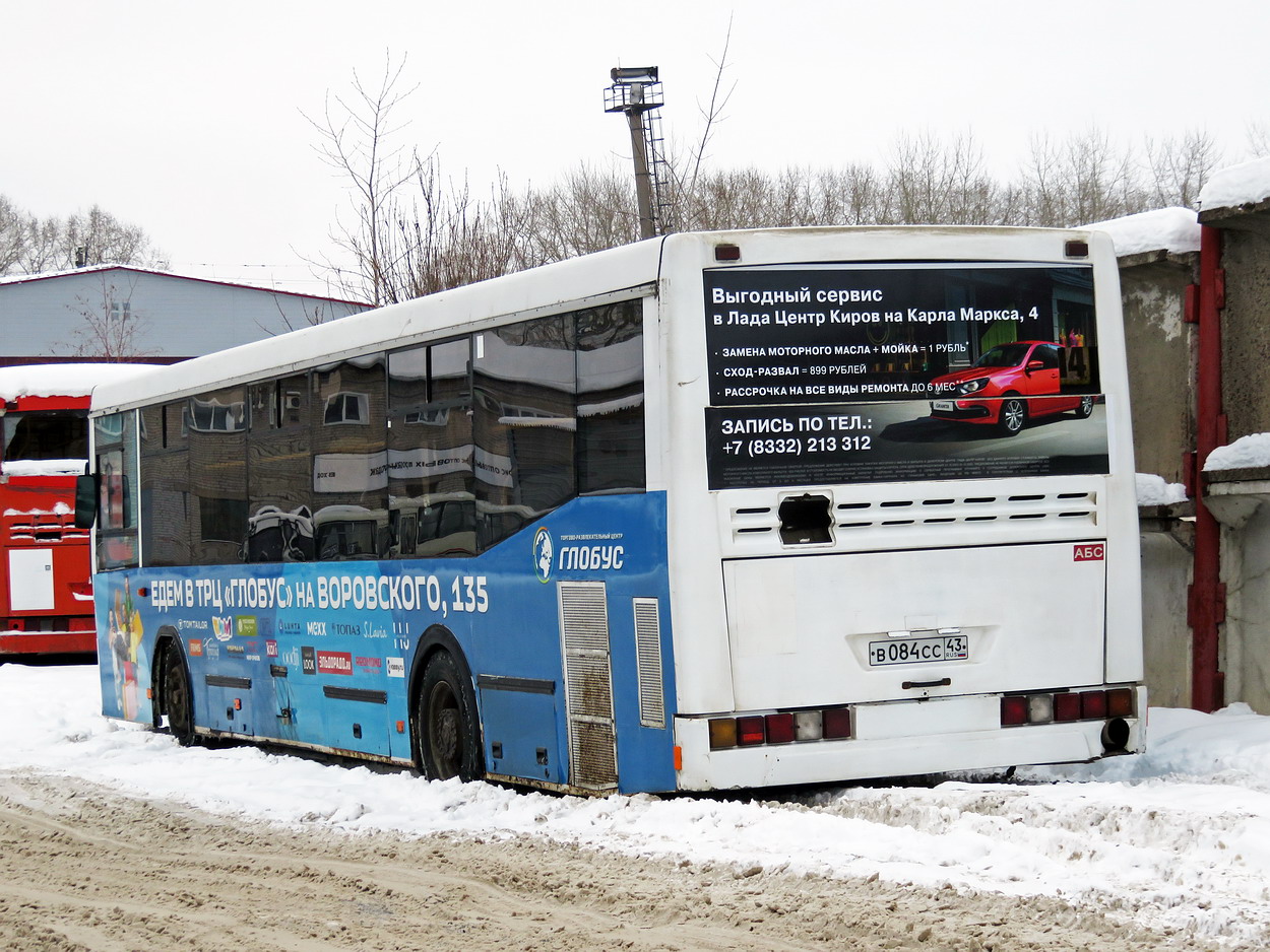 Кировская область, НефАЗ-5299-10-33 № В 084 СС 43