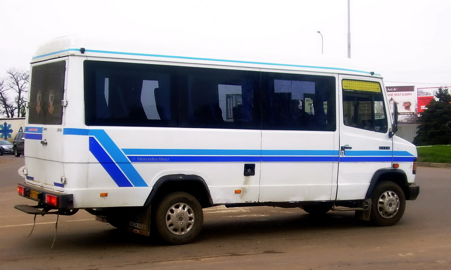 Одесская область, Mercedes-Benz T2 611D № BH 1518 AA