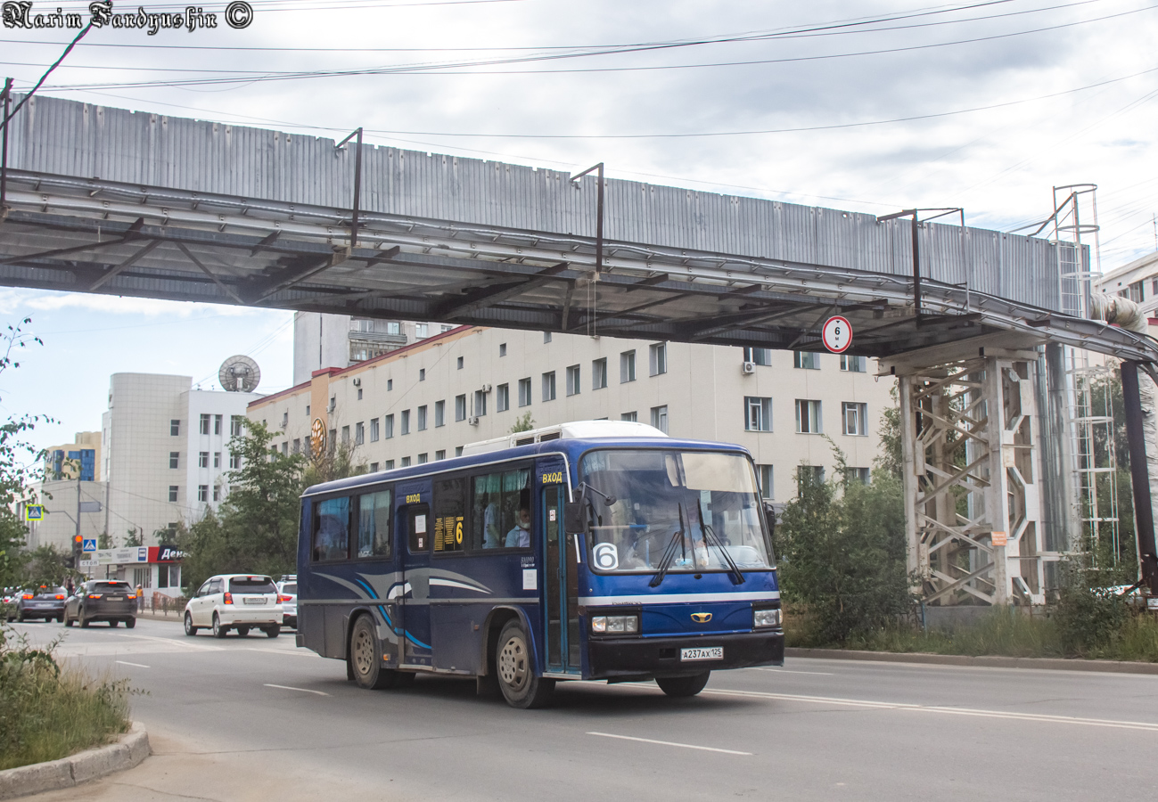 Саха (Якутия), Daewoo BM090 Royal Midi № А 237 АХ 125
