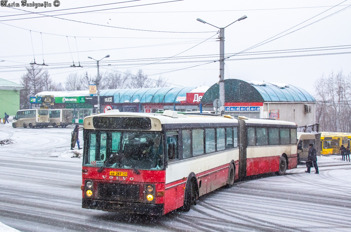 Мурманская область, Van Hool 160 № АВ 287 51