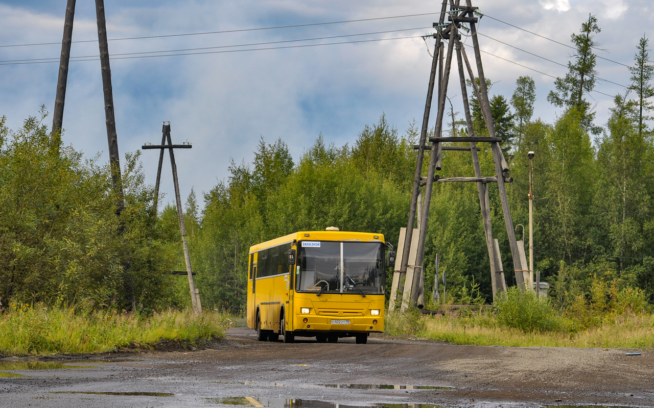 Иркутская область, НефАЗ-5299-10-17 № С 402 УТ 38