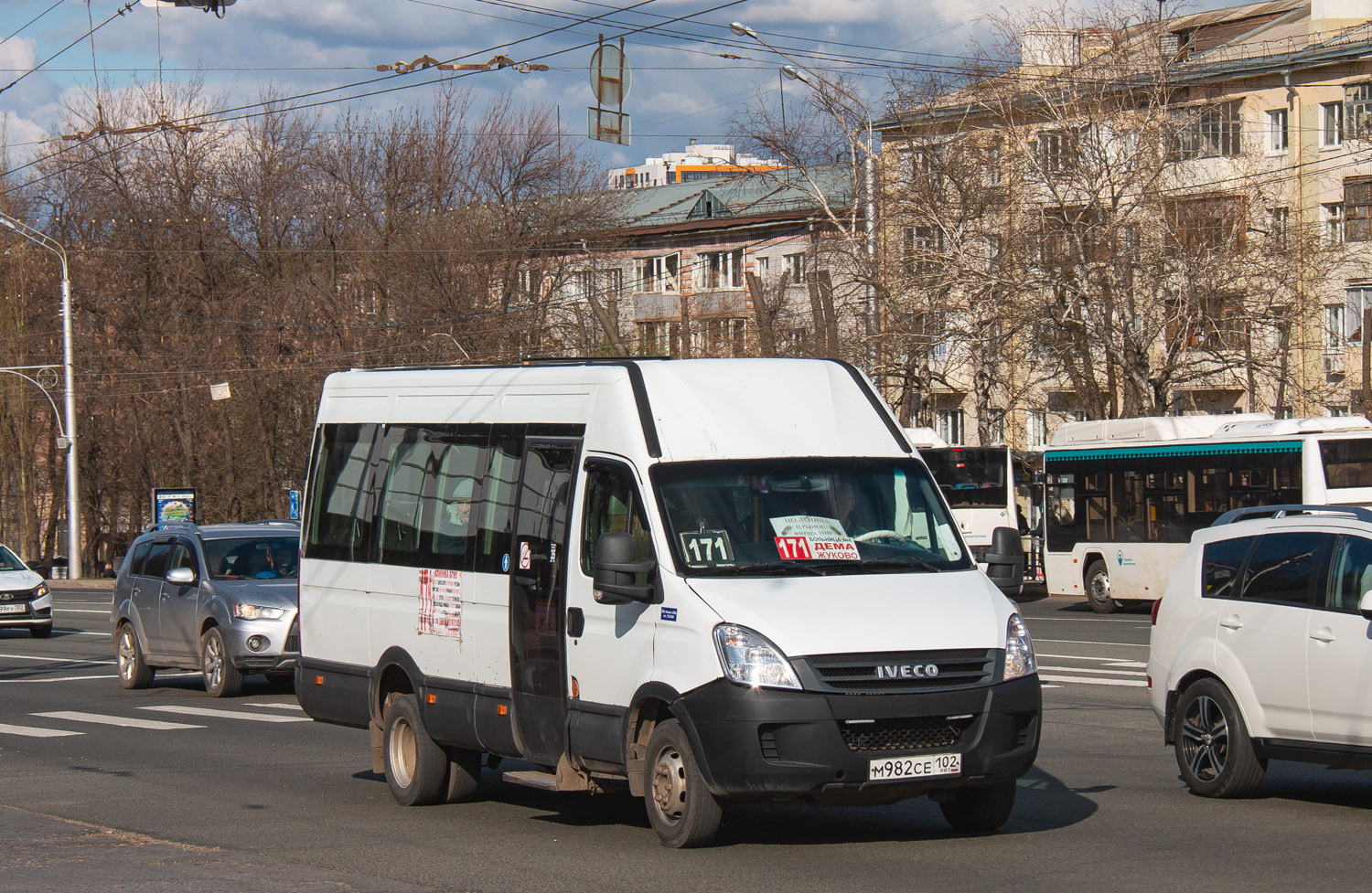 Башкортостан, Нижегородец-2227US (IVECO Daily) № М 982 СЕ 102