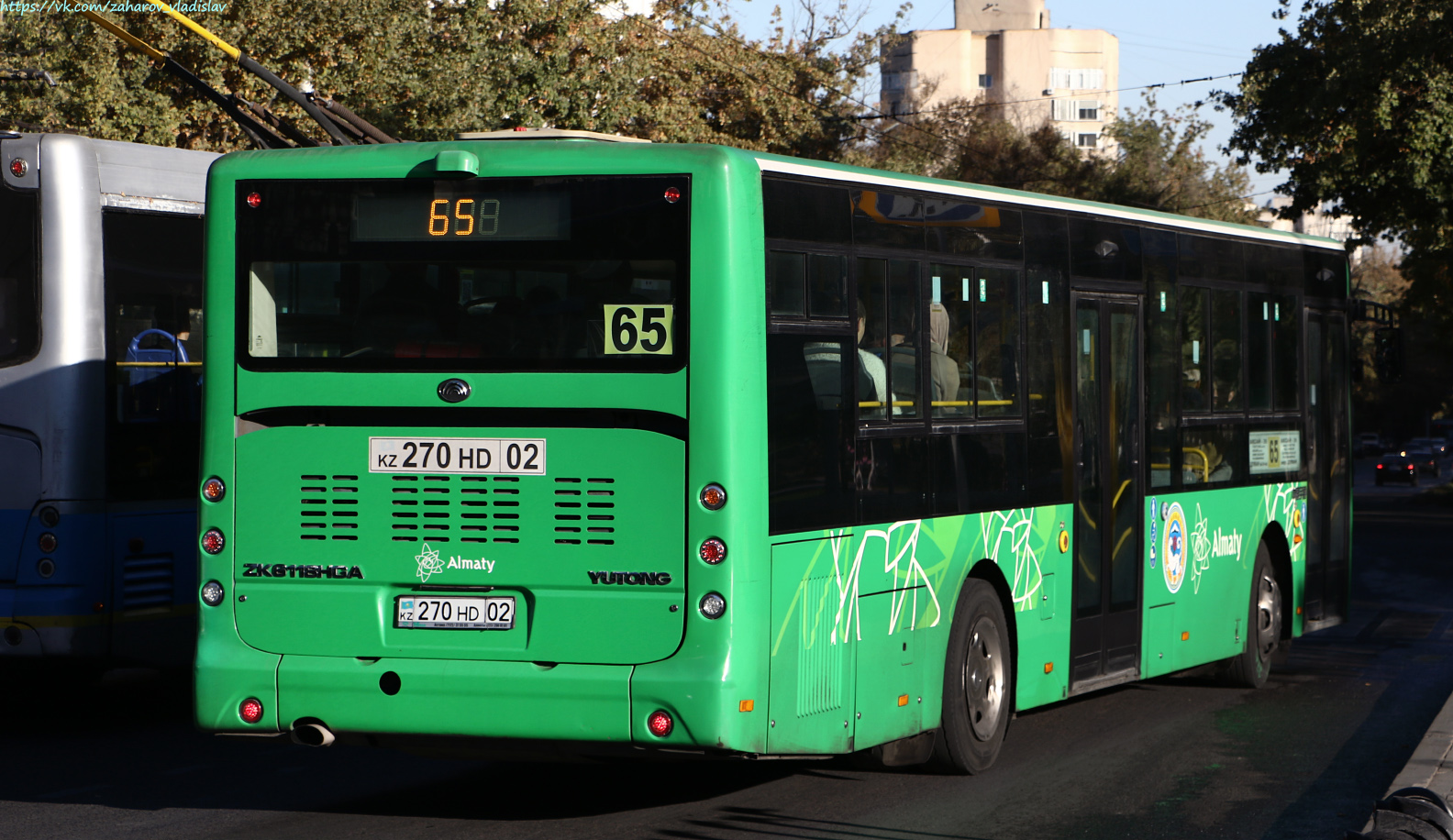 Алматы, Yutong ZK6118HGA № 270 HD 02