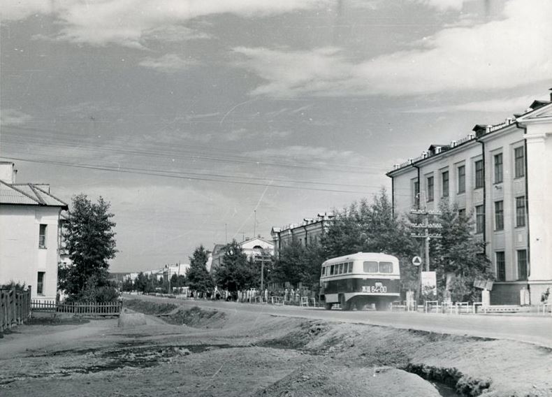 Красноярский край, РАФ-251 № ЖЩ 64-00
