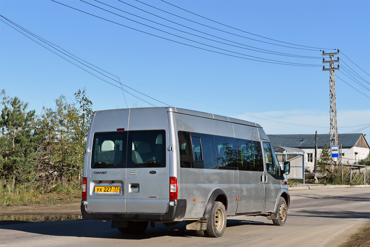 Саха (Якутия), Ford Transit [RUS] (Z6FD) № УХ 227 77