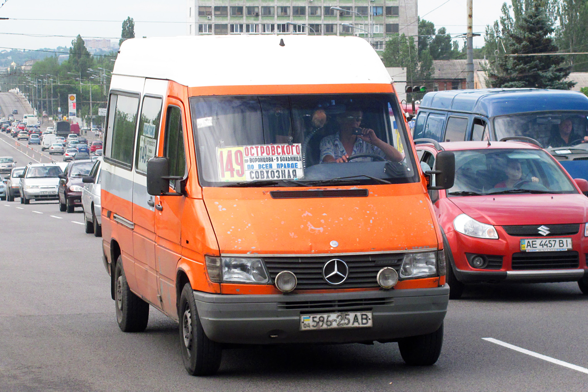 Днепропетровская область, Mercedes-Benz Sprinter 308D № 596-25 АВ ...