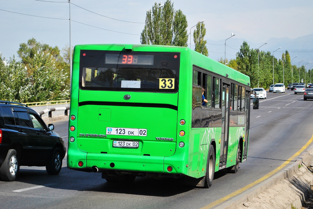 Алматы, Yutong ZK6108HGH № 123 DK 02