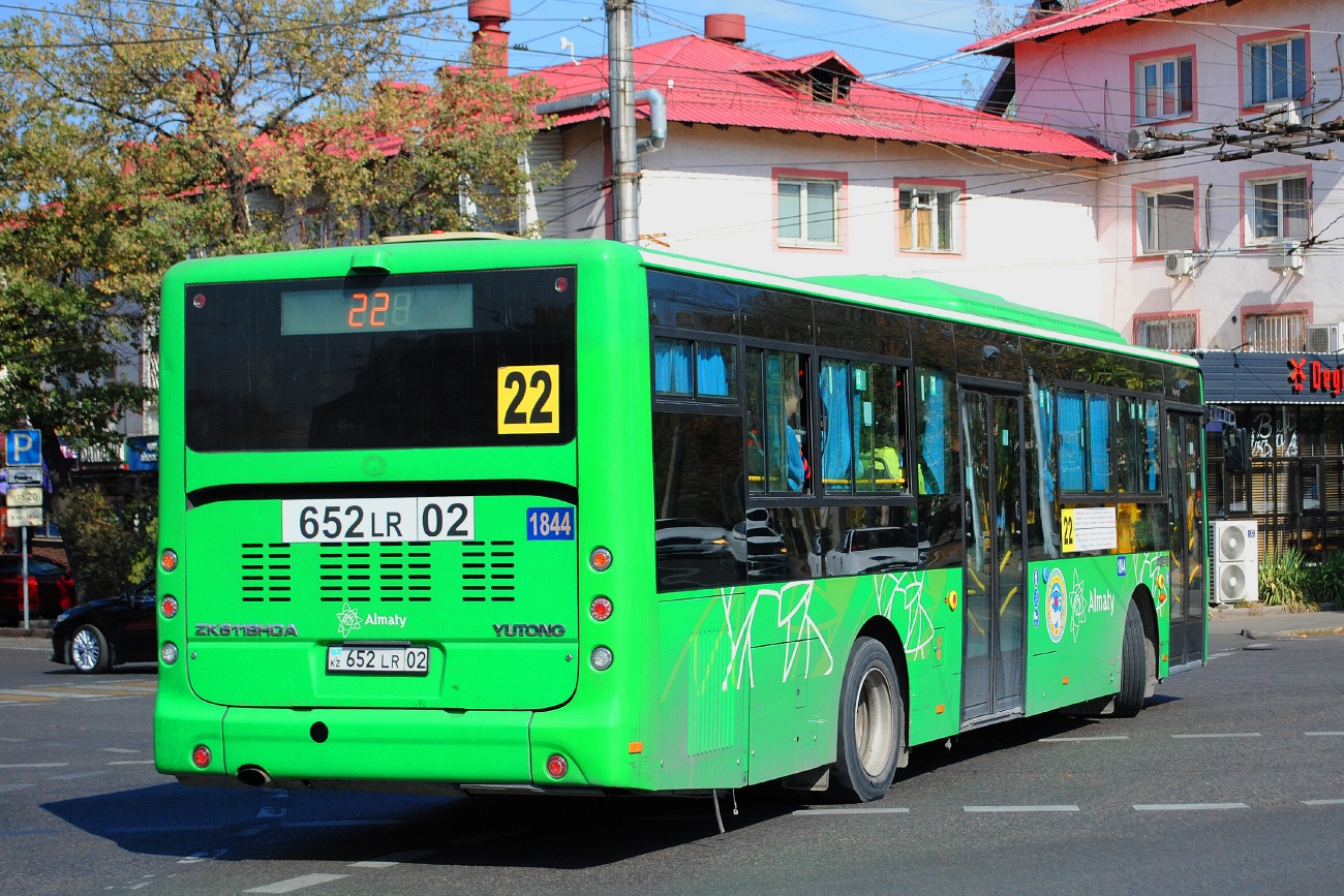 Almaty, Yutong ZK6118HGA Nr. 1844