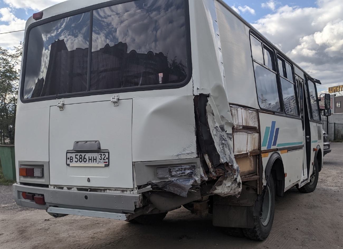 Воронежская область, ПАЗ-32053-20 № В 586 НН 32