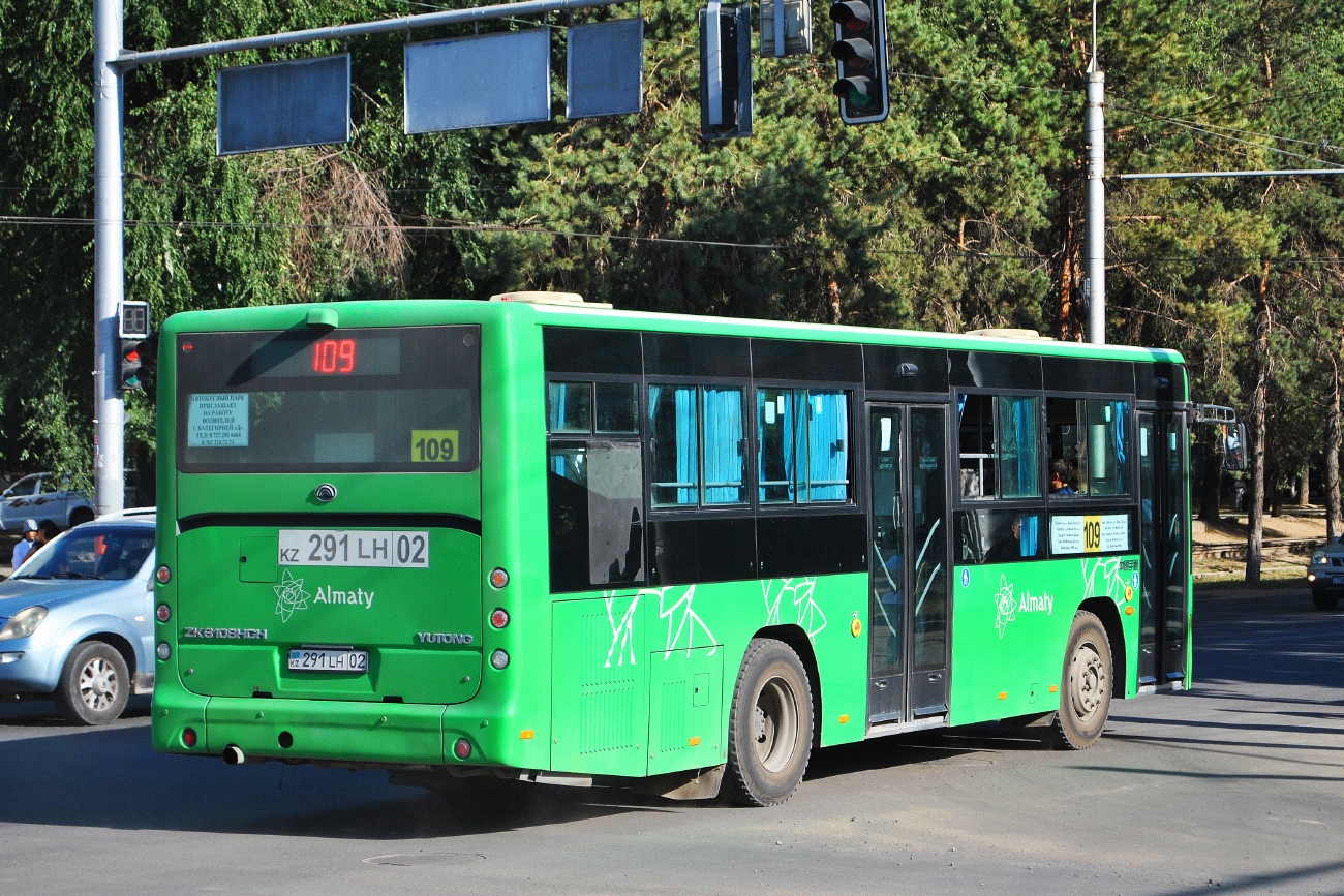 Алматы, Yutong ZK6108HGH № 291 LH 02