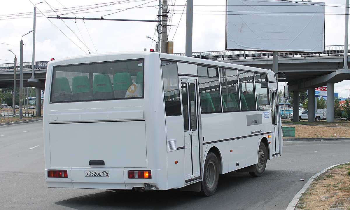 Челябинская область, КАвЗ-4235-31 (2-2) № Х 352 ОЕ 174