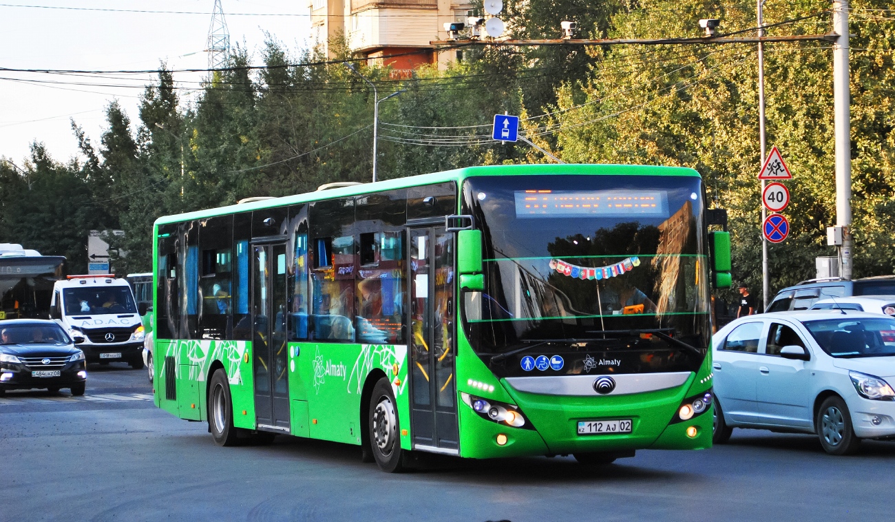 Алматы, Yutong ZK6118HGA (СарыаркаАвтоПром) № 112 AJ 02