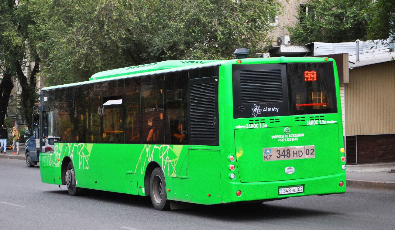 Алматы, Golden Dragon XML6125CR № 5033