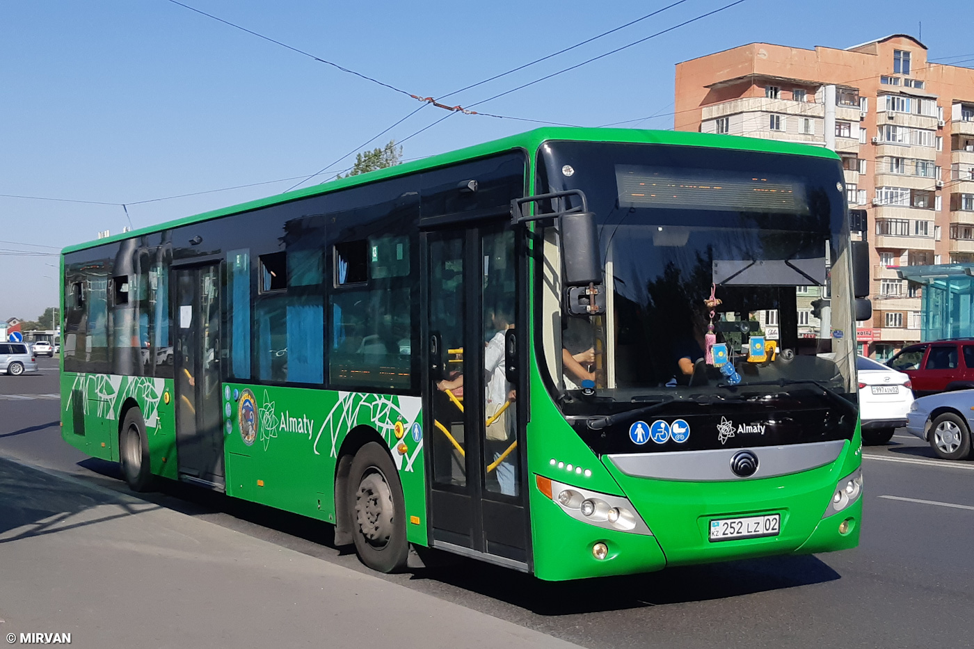 Алматы, Yutong ZK6118HGA (СарыаркаАвтоПром) № 252 LZ 02
