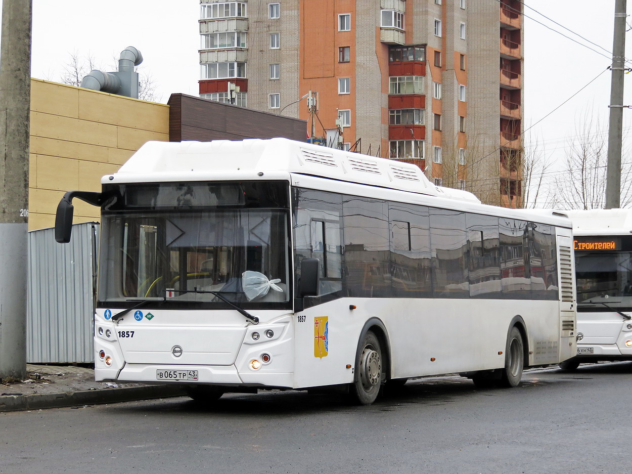 Кировская область, ЛиАЗ-5292.67 (CNG) № х857