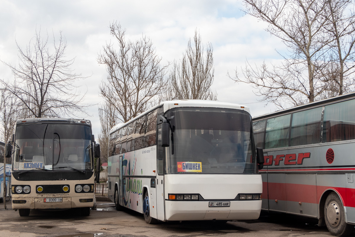 Кыргызстан, TEMSA Prenses № 0300 IB; Кыргызстан, Neoplan N316SHD Transliner № 09 485 AAR