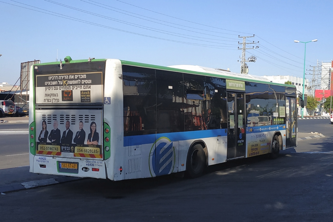 Израиль, Yutong ZK6126HGA № 562-67-401
