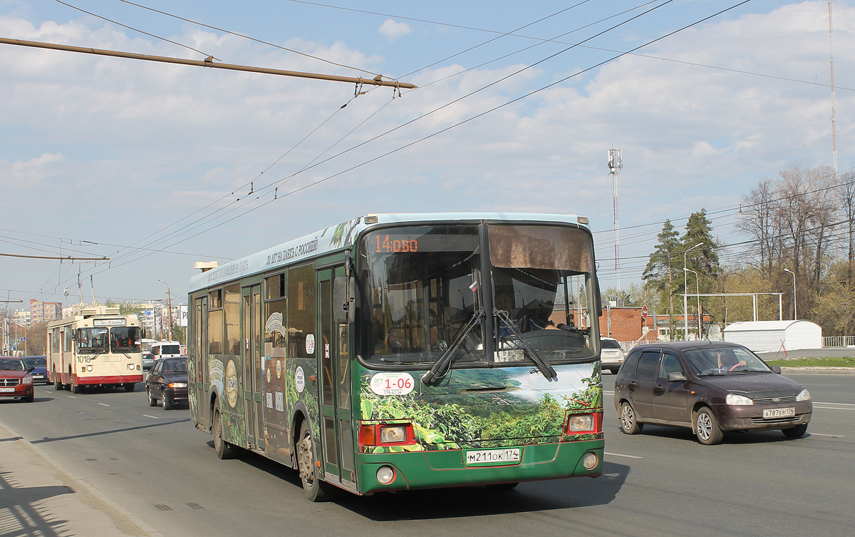 Челябинская область, ЛиАЗ-5256.53 № 1-06