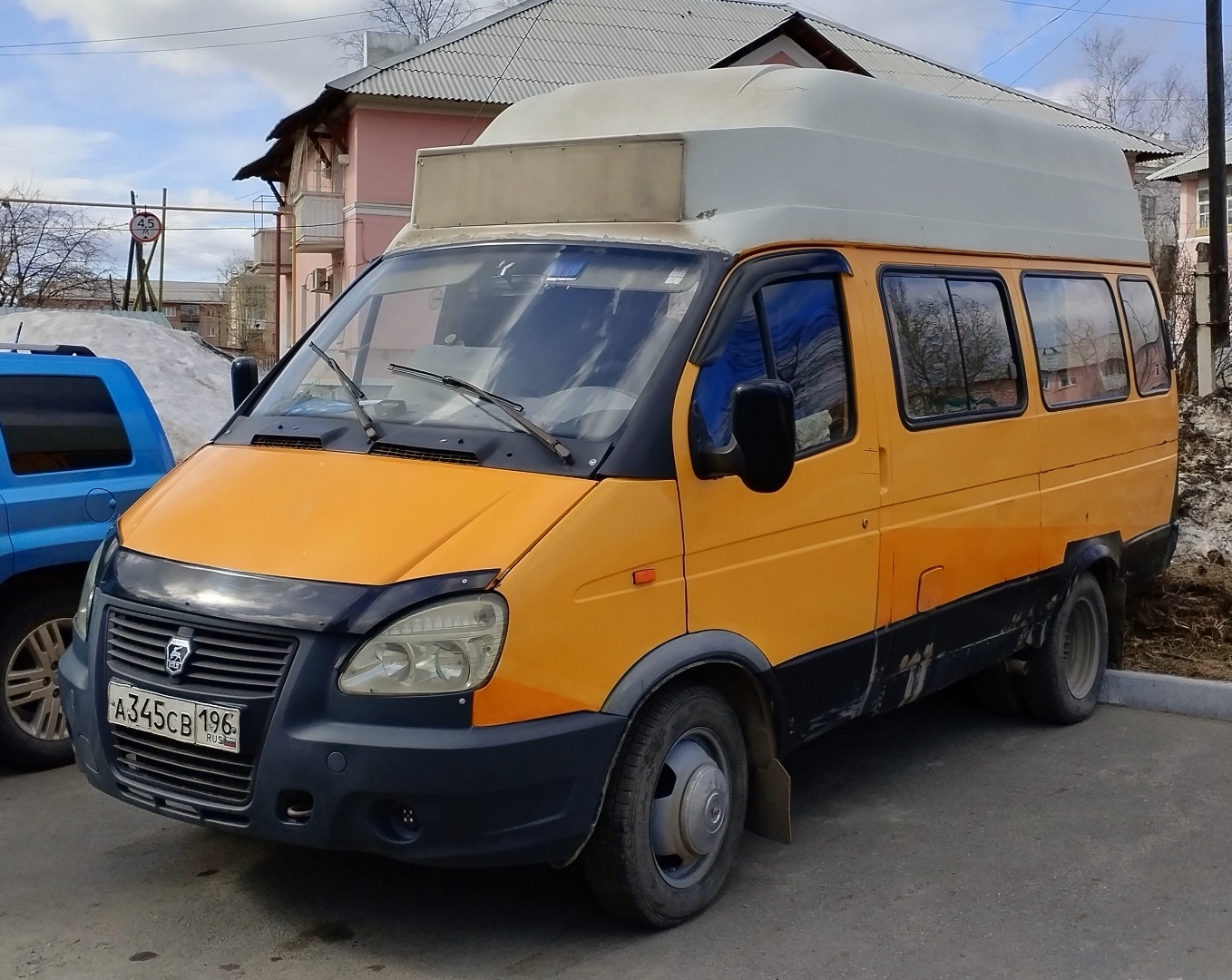 Свердловская область, ГАЗ-322133 (XTH, X96) № А 345 СВ 196