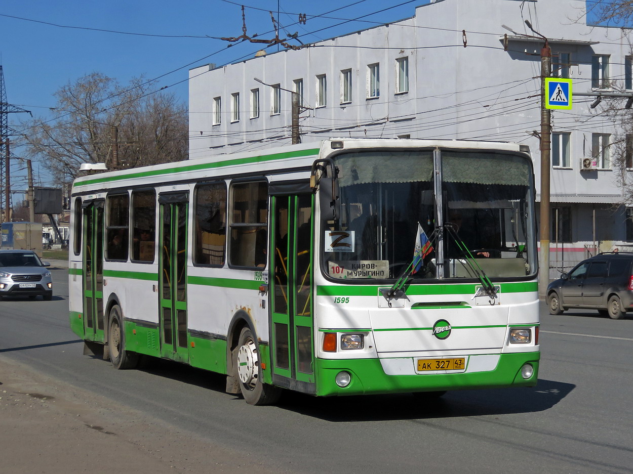Кировская область, ЛиАЗ-5256.26 № х595