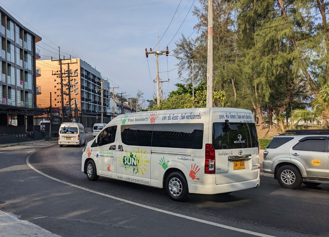 Таиланд, Toyota HiAce (VI H300) № BKK 34-1996