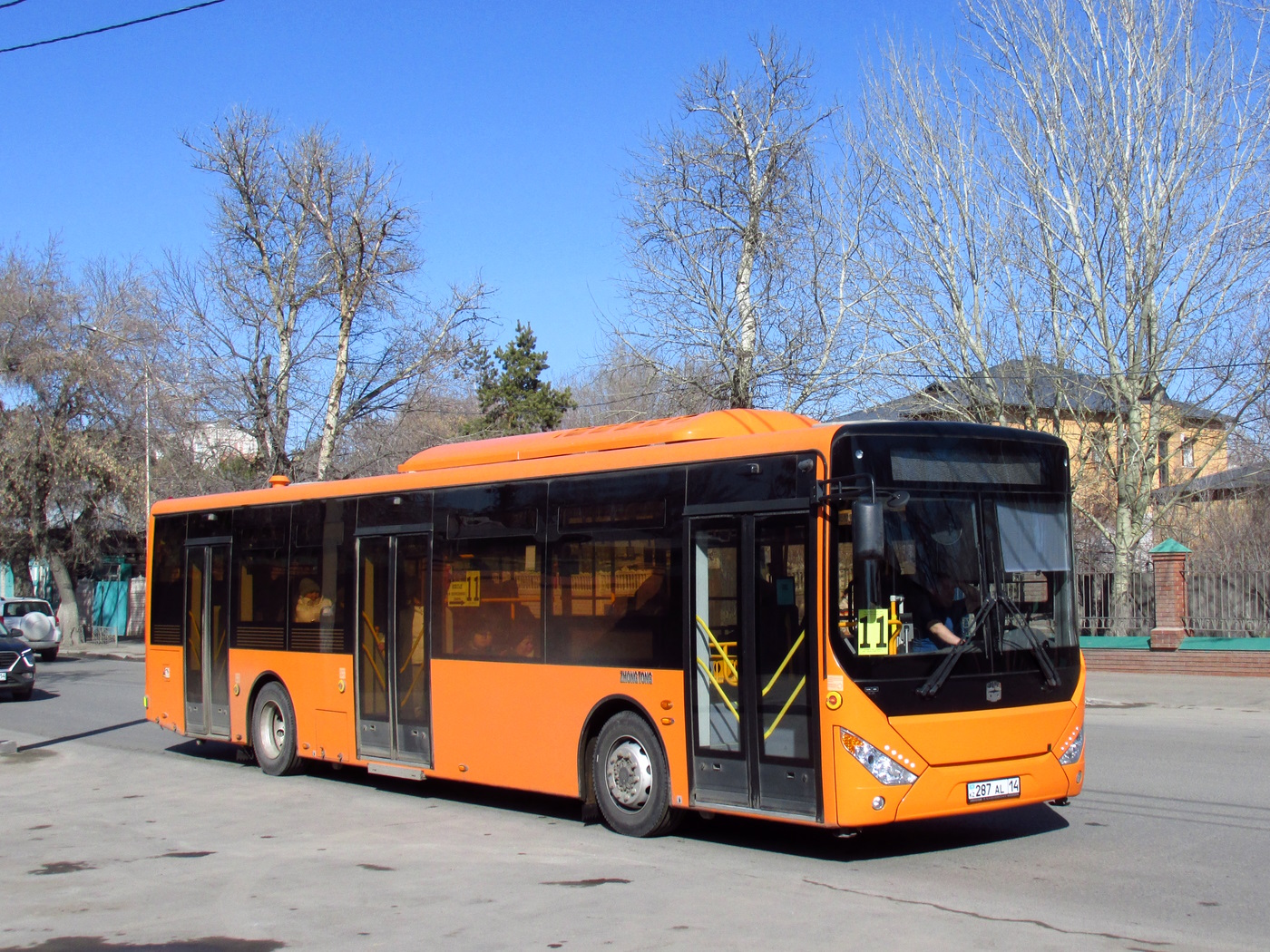 Павлодарская область, Zhong Tong LCK6125HGAN (СемАЗ) № 287 AL 14