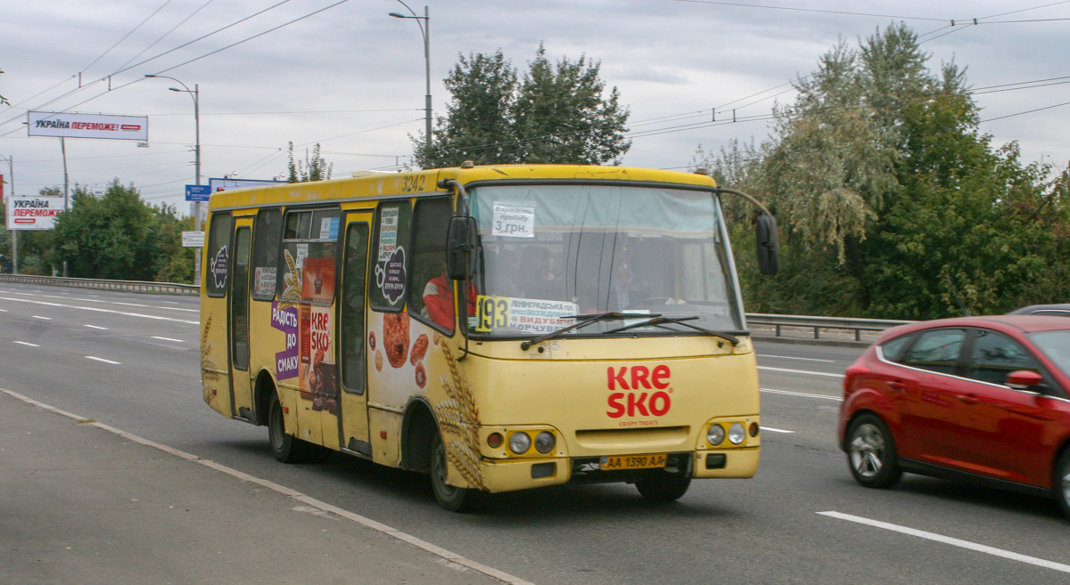Киев, Богдан А09202 № 3242