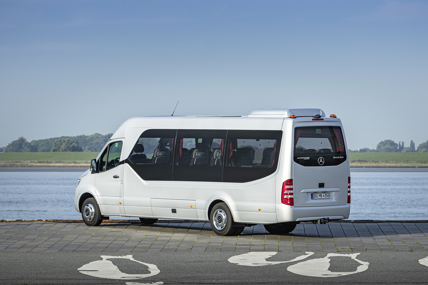 Баден-Вюртемберг, Mercedes-Benz Sprinter Travel 75 № DO-MB 4358