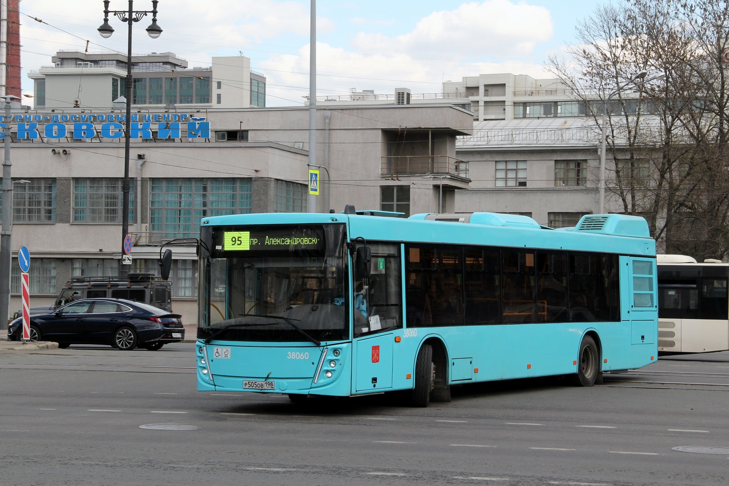 Санкт-Петербург, МАЗ-203.947 № 38060