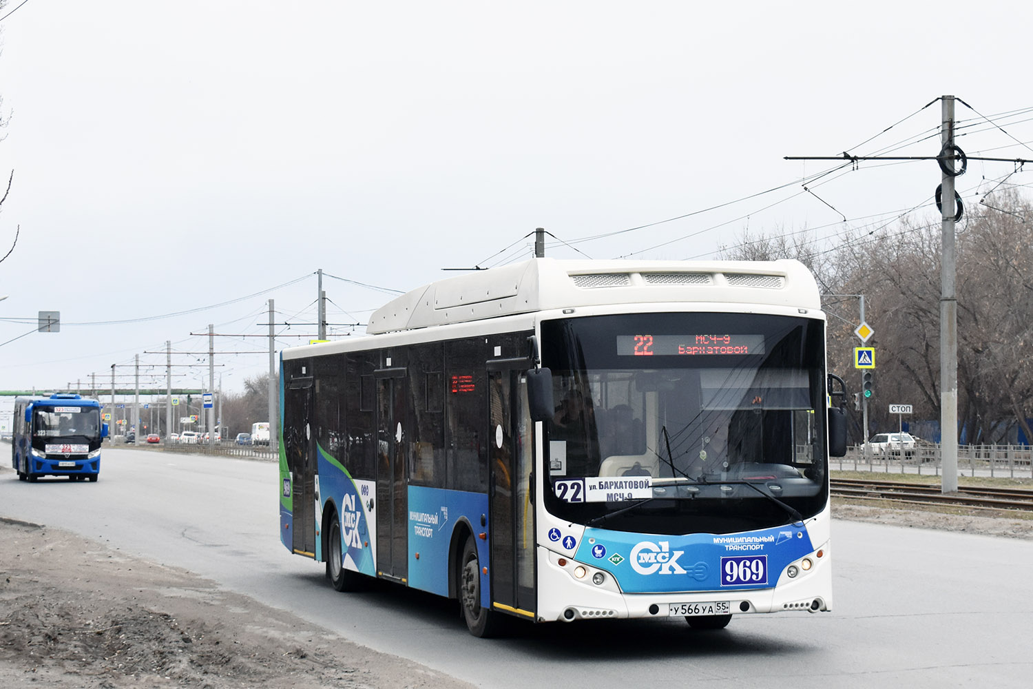 Омская область, ПАЗ-320435-04 "Vector Next" № 4511; Омская область, Volgabus-5270.G2 (CNG) № 969