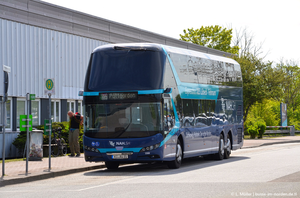 Шлезвиг-Гольштейн, Neoplan P06 N1222/3L Skyliner L № 22008