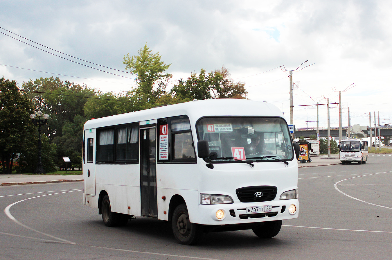 Алтайский край, Hyundai County LWB (ТагАЗ) № В 747 ТТ 122