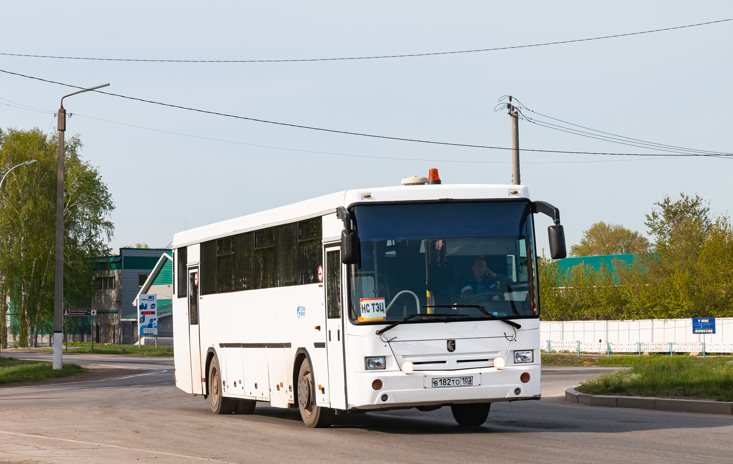 Башкортостан, НефАЗ-5299-17-32 № В 182 ТО 102
