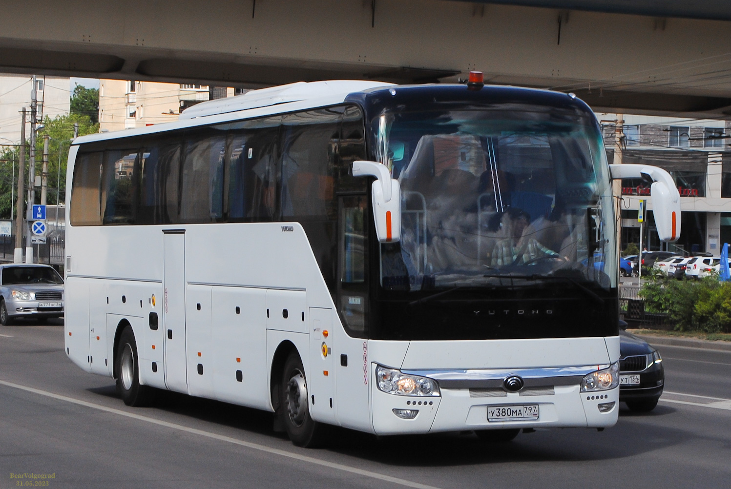 Москва, Yutong ZK6122H9 № У 380 МА 797