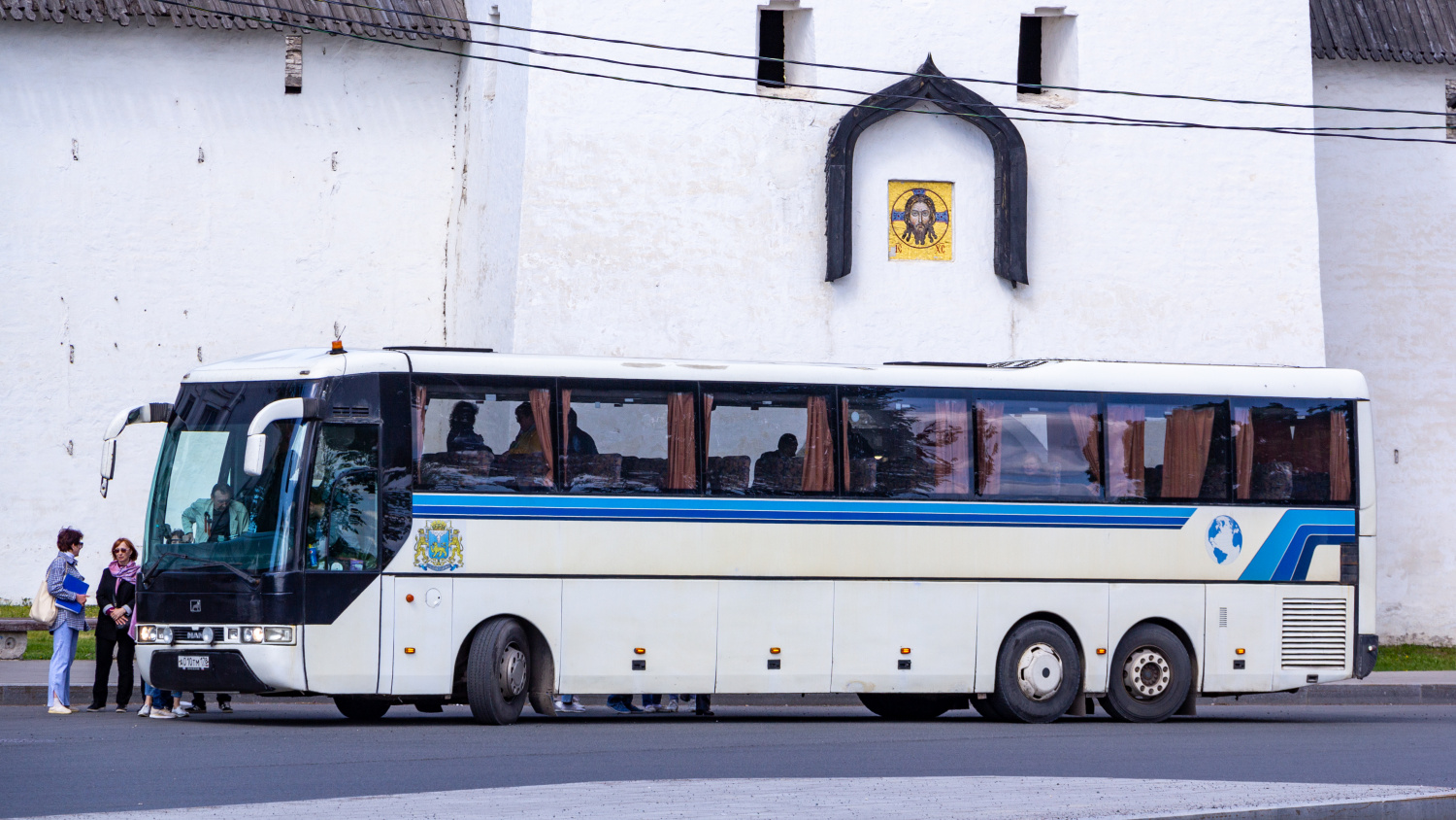 Псковская область, MAN A32 Lion's Top Coach RH4*3-13,7 № А 010 ТМ 178