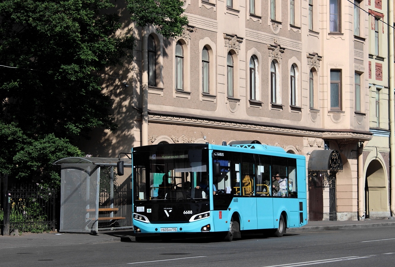 Saint Petersburg, Volgabus-4298.G4 (LNG) # 6688