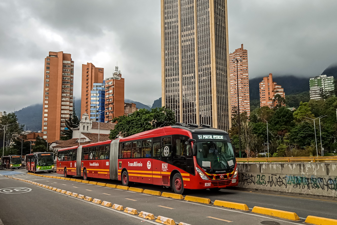 Колумбия, Marcopolo Gran Viale BRT S № K1587