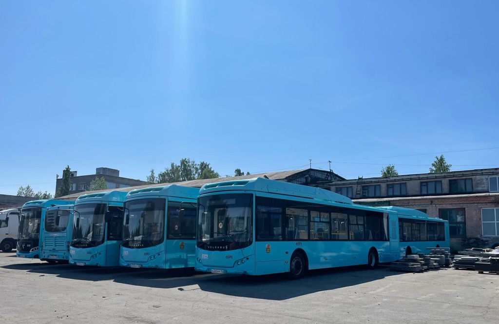 Карелия, Volgabus-5270.G4 (CNG) № 6595; Карелия — Автобусные парки, гаражи, стоянки; Карелия — Новые автобусы, презентации
