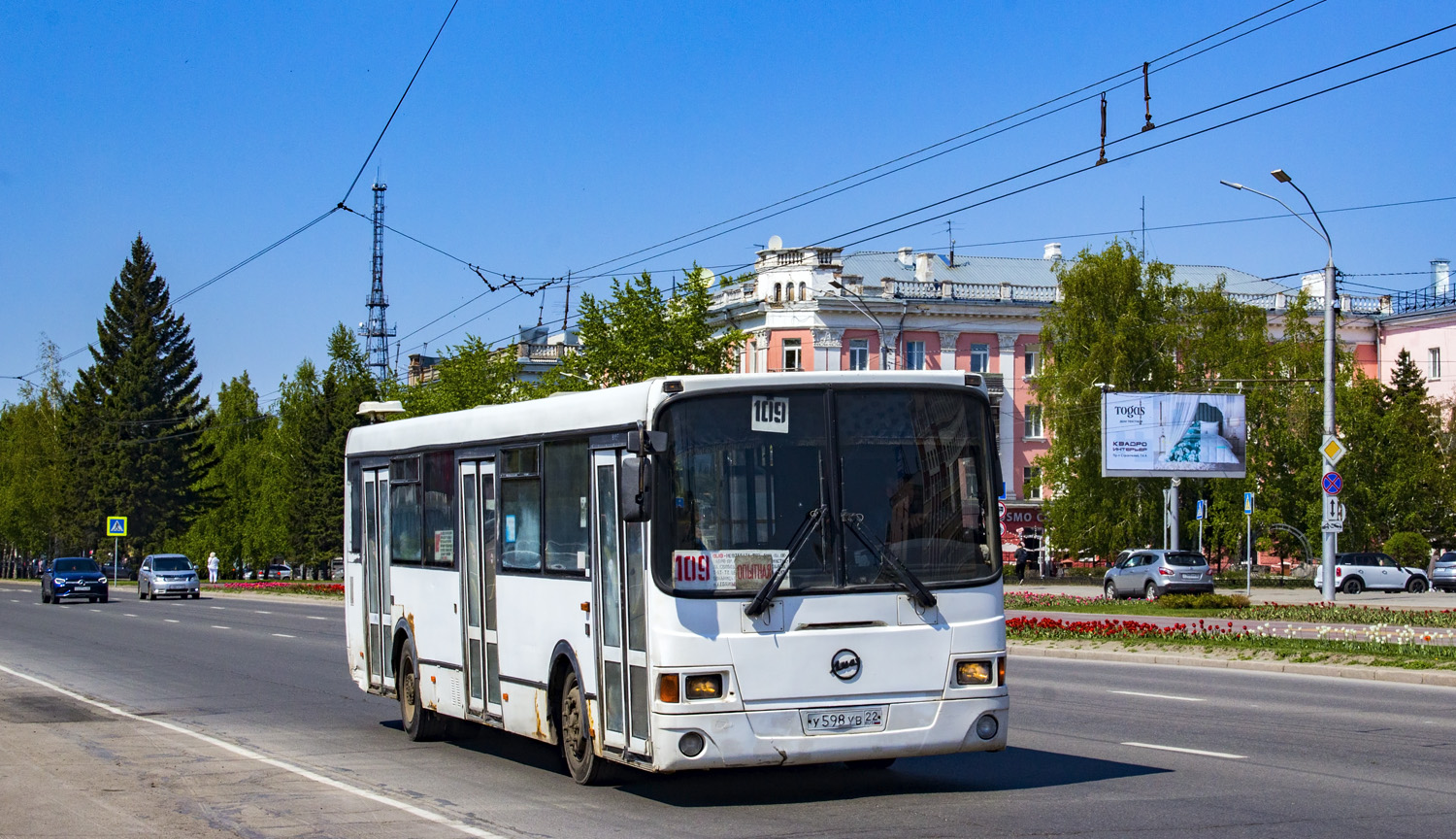 Алтайский край, ЛиАЗ-5256.53 № У 598 УВ 22