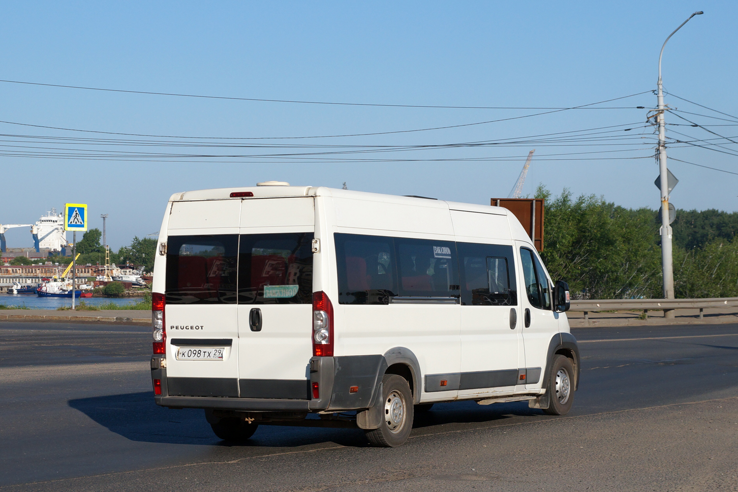 Архангельская область, Peugeot Boxer L4H2 № К 098 ТХ 29
