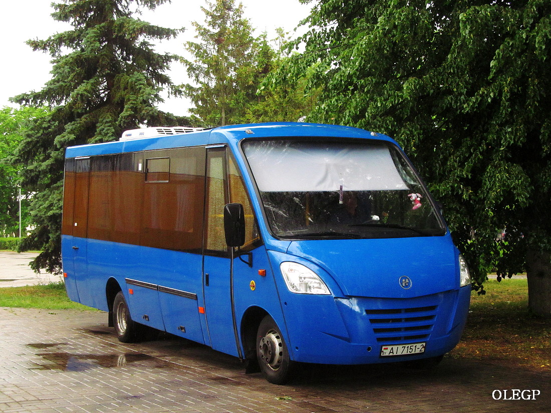 Витебская область, Неман-420224-11 № АІ 7151-2