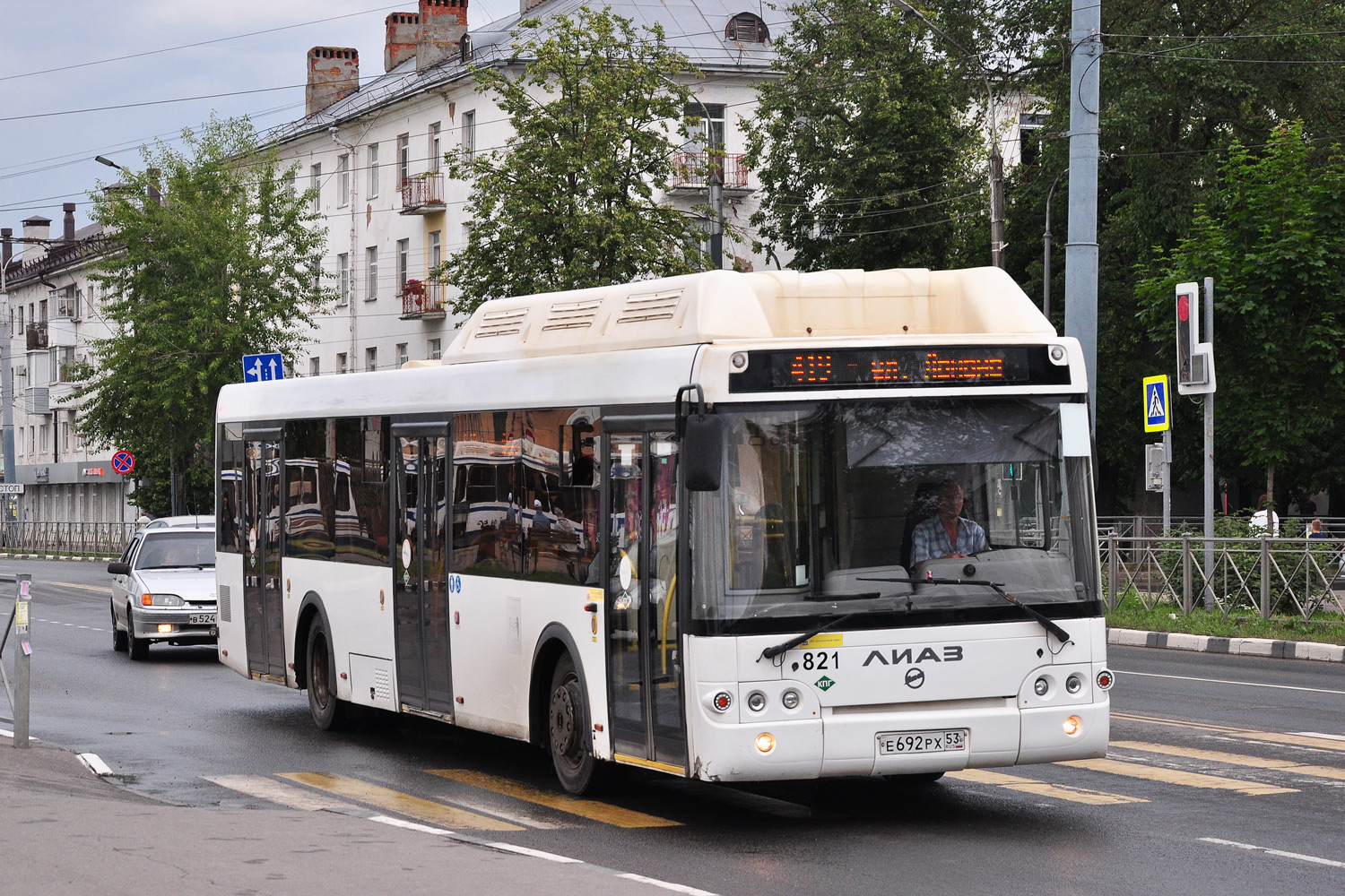 Новгородская область, ЛиАЗ-5292.67 (CNG) № 821